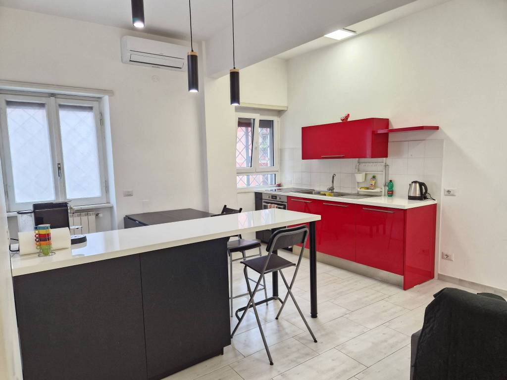 appartamento in vendita a Roma in zona Gianicolense
