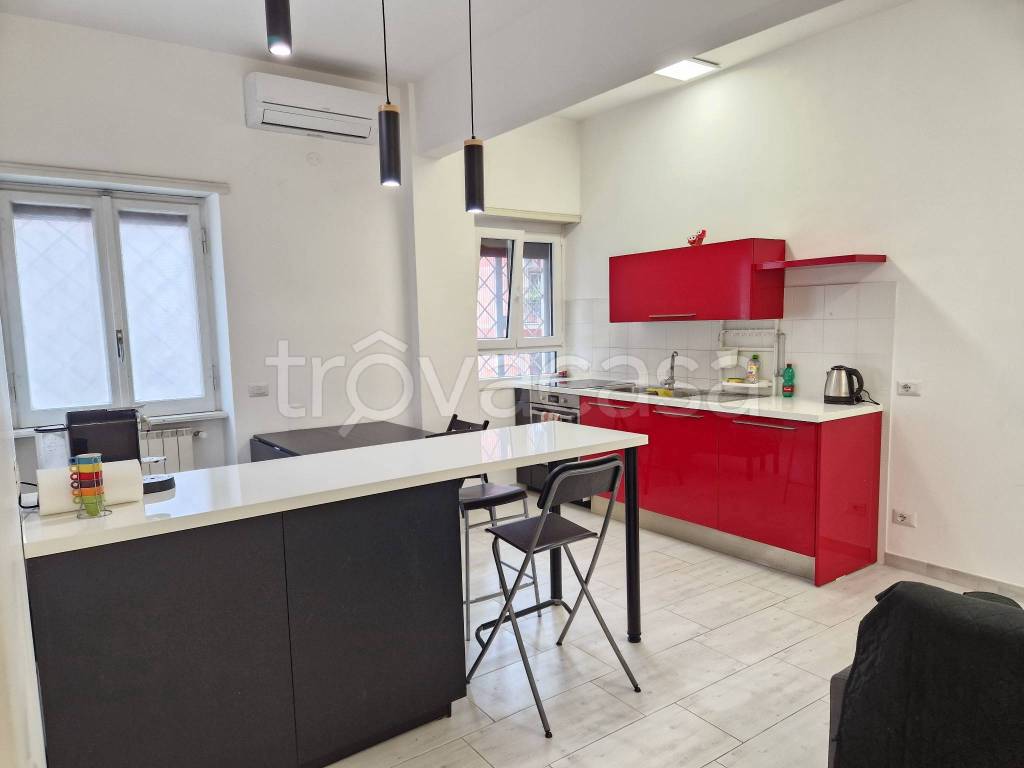 appartamento in vendita a Roma in zona Gianicolense