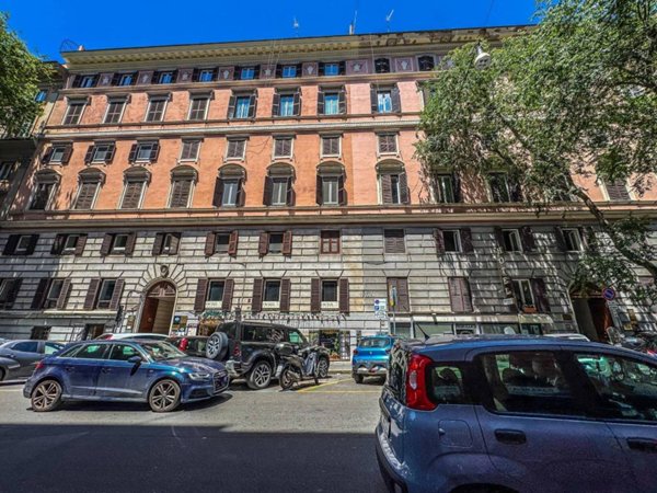 appartamento in vendita a Roma in zona Ludovisi/Sallustiano