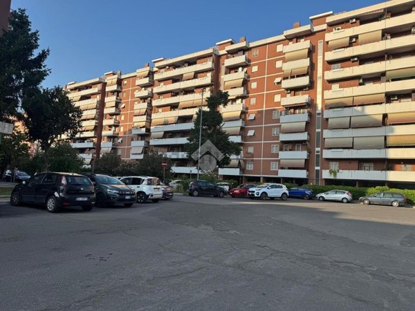 appartamento in vendita a Roma in zona Collatino
