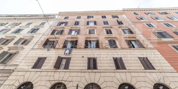 appartamento in vendita a Roma in zona Trastevere