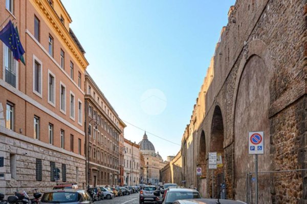 appartamento in vendita a Roma in zona Rione Borgo
