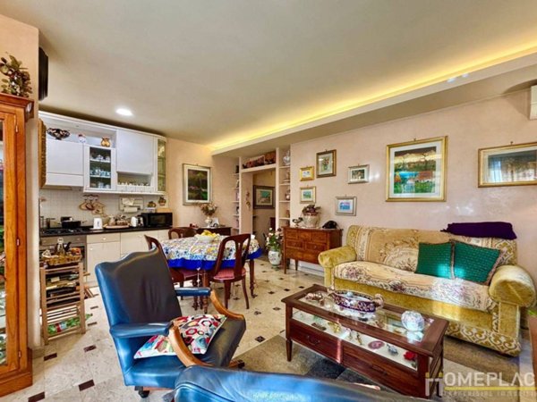 appartamento in vendita a Roma in zona Torre Maura