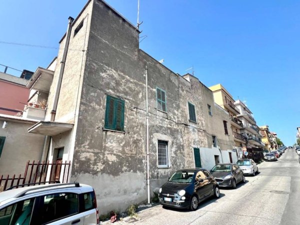 appartamento in vendita a Roma in zona Tor Vergata/Torrenova