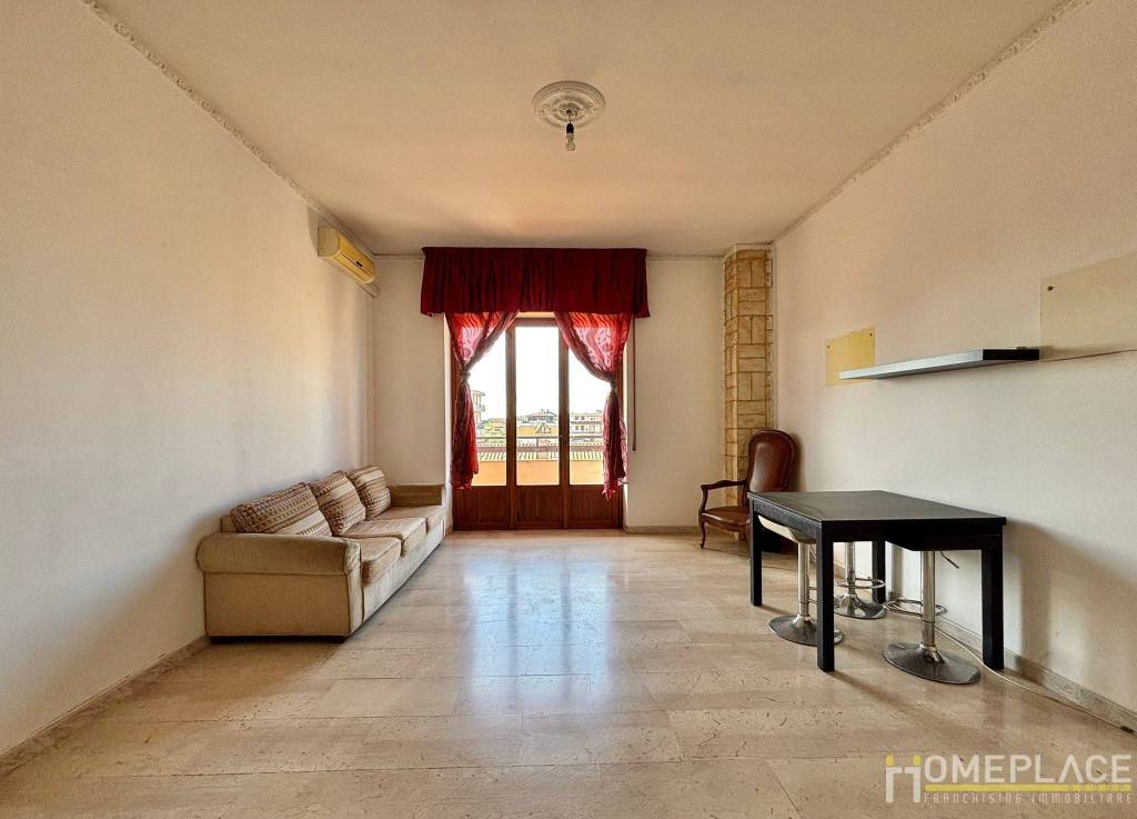 appartamento in vendita a Roma in zona Torre Gaia