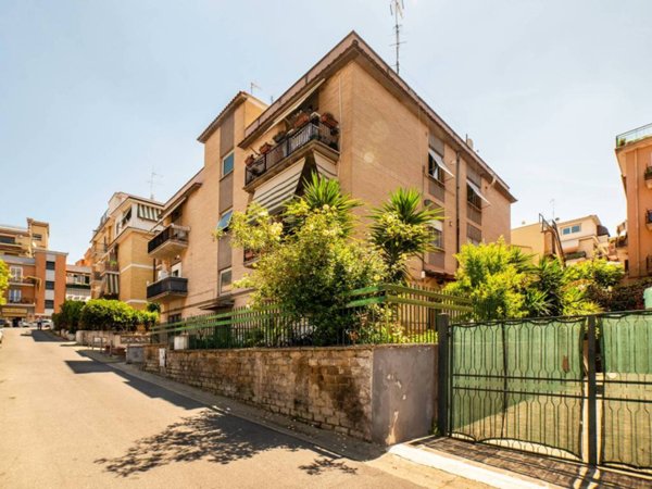 appartamento in vendita a Roma in zona Fidene
