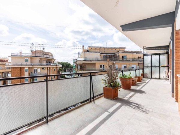 appartamento in vendita a Roma in zona Aurelio