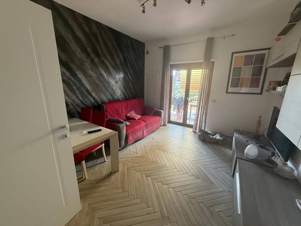 appartamento in vendita a Roma in zona Casal Morena