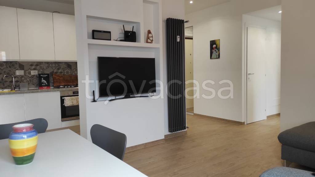 appartamento in vendita a Roma in zona Appio Claudio