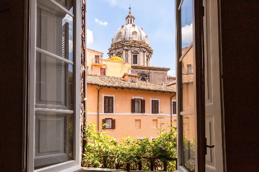 appartamento in vendita a Roma in zona Parione/Sant'Eustachio