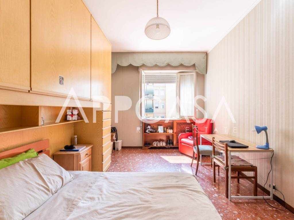 appartamento in vendita a Roma in zona Appio Claudio