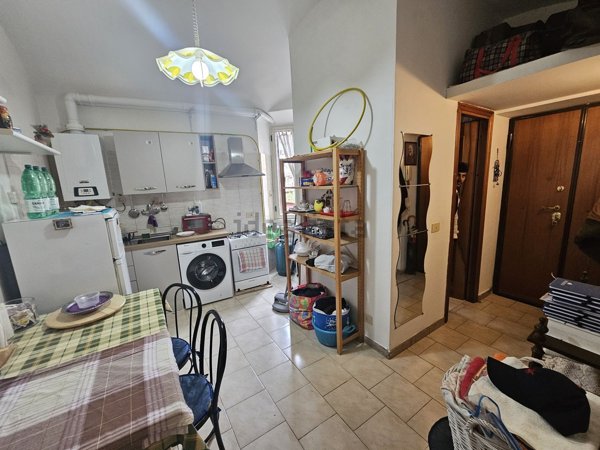 appartamento in vendita a Roma in zona Prenestino-Labicano