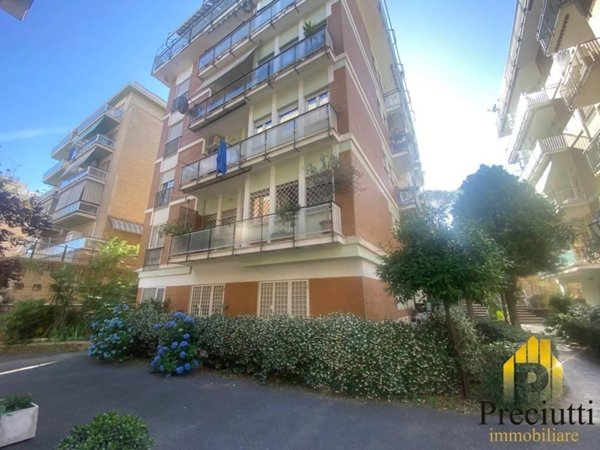 appartamento in vendita a Roma in zona Primavalle