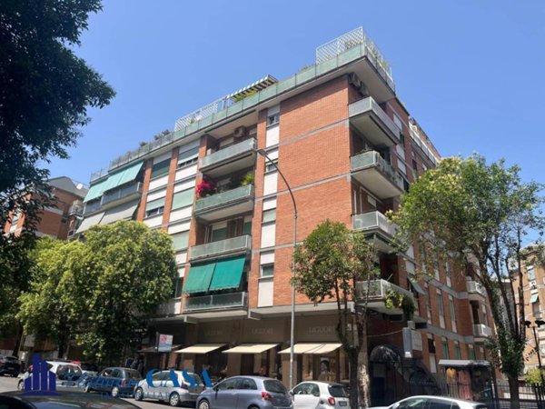appartamento in vendita a Roma in zona Tor di Quinto