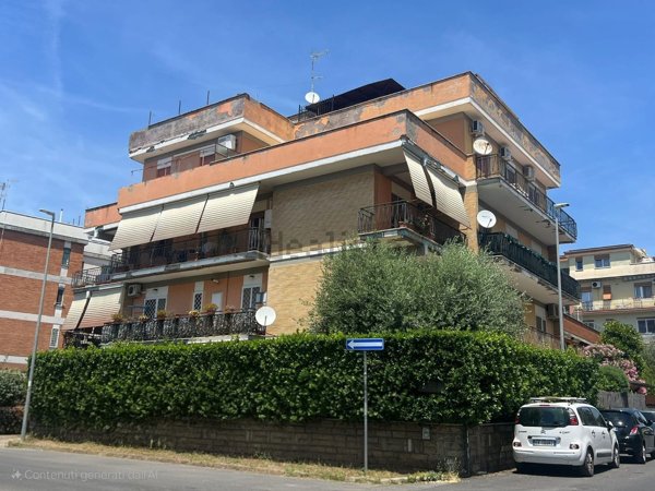 appartamento in vendita a Roma in zona Primavalle