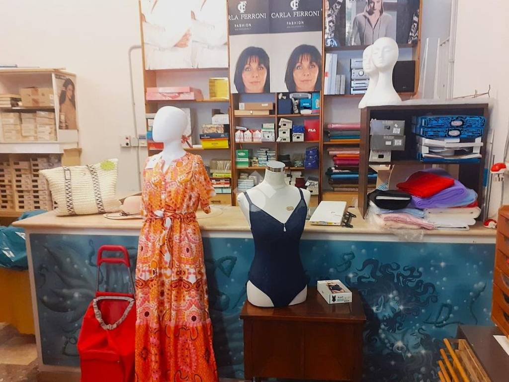 negozio in vendita a Roma in zona Ostia