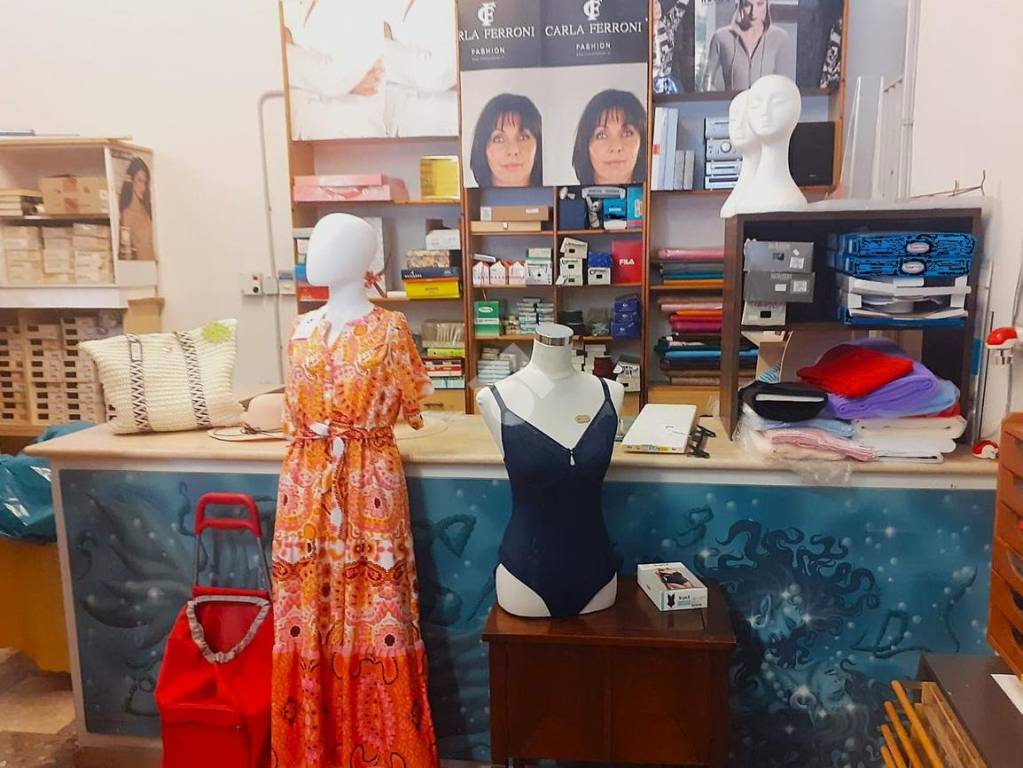 negozio in vendita a Roma in zona Ostia