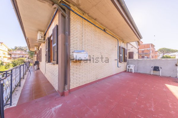 appartamento in vendita a Roma in zona Borghesiana