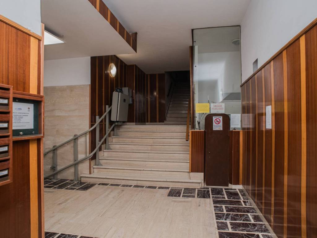 appartamento in vendita a Roma in zona Cinecittà