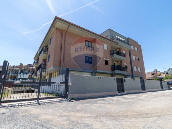 appartamento in vendita a Roma in zona Borghesiana