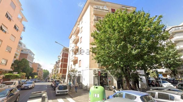 appartamento in vendita a Roma in zona Gianicolense