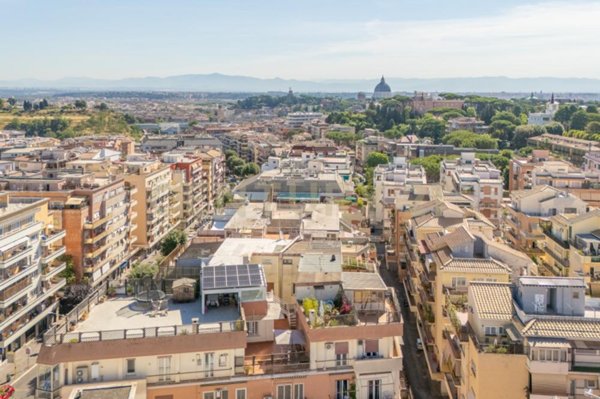 appartamento in vendita a Roma in zona Aurelio