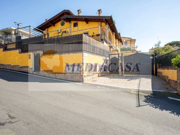 casa indipendente in vendita a Roma in zona Olgiata