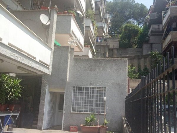 appartamento in vendita a Roma in zona Tomba di Nerone