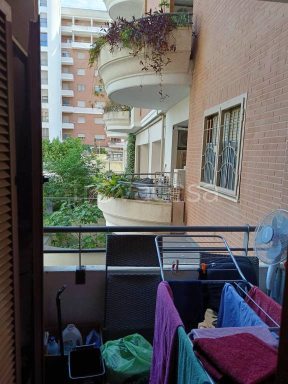 appartamento in vendita a Roma in zona Acilia