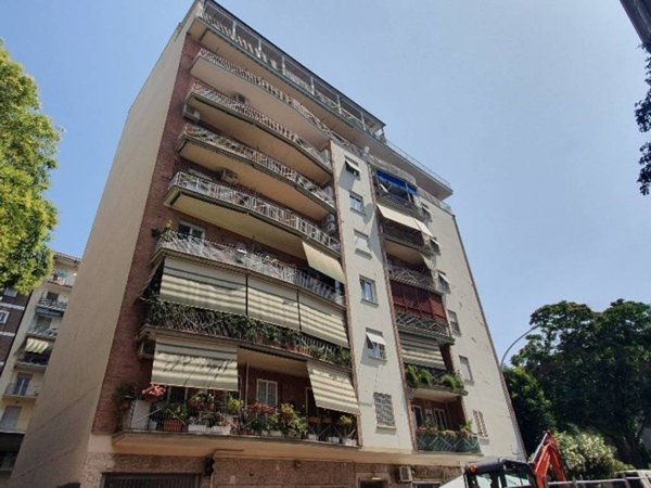 appartamento in vendita a Roma in zona Ostiense