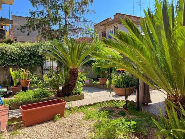 casa indipendente in vendita a Roma in zona Alessandrino