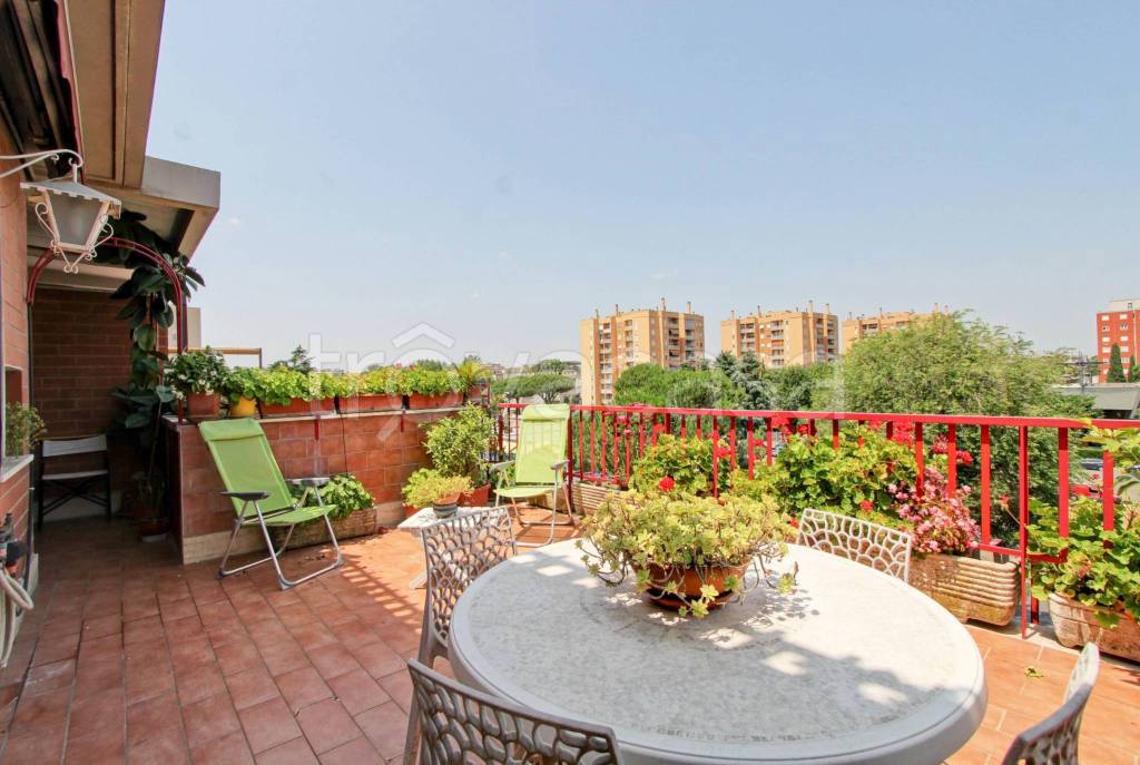 appartamento in vendita a Roma in zona Collatino