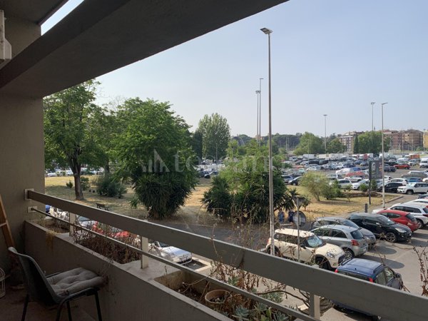 appartamento in vendita a Roma in zona Ostiense