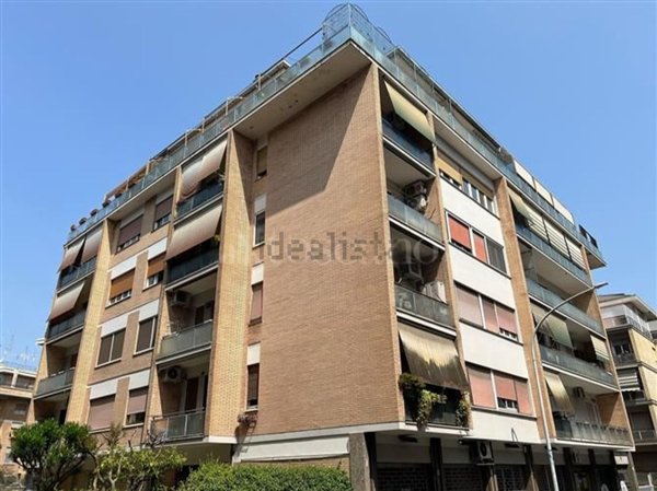 appartamento in vendita a Roma in zona Collatino