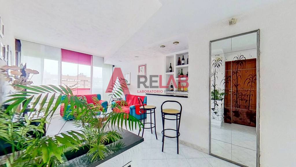 appartamento in vendita a Roma in zona Ostiense