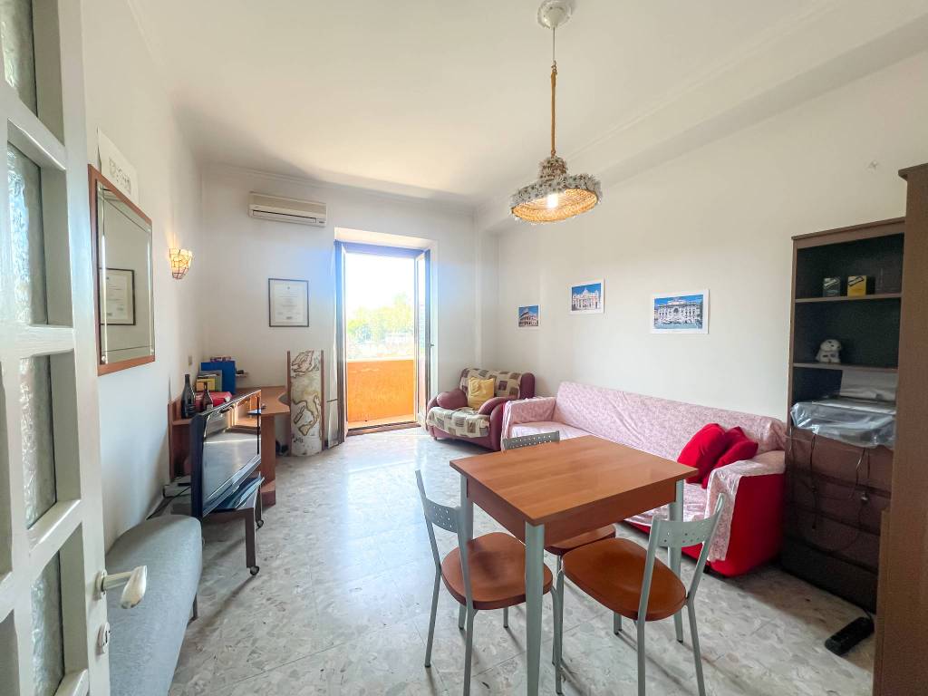 appartamento in vendita a Roma in zona Gianicolense