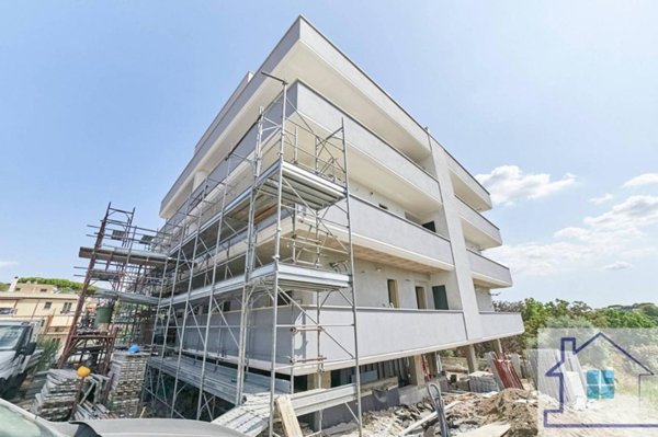 appartamento in vendita a Roma in zona Finocchio