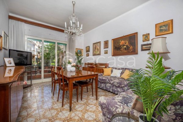 appartamento in vendita a Roma in zona Appio Latino