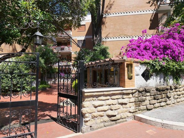 appartamento in vendita a Roma in zona Monte Sacro/Talenti