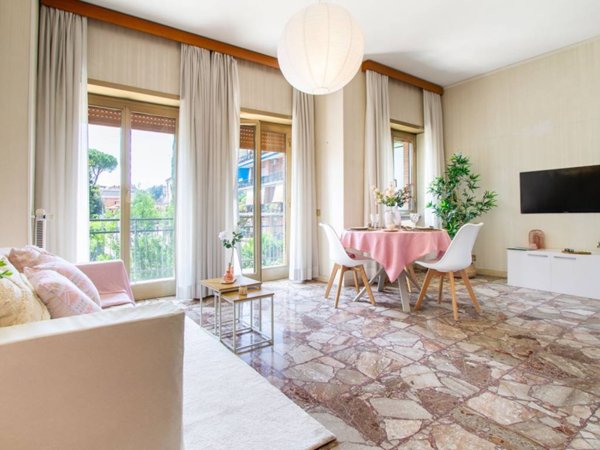 appartamento in vendita a Roma in zona Grottarossa
