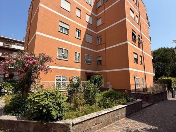 appartamento in vendita a Roma in zona Gianicolense
