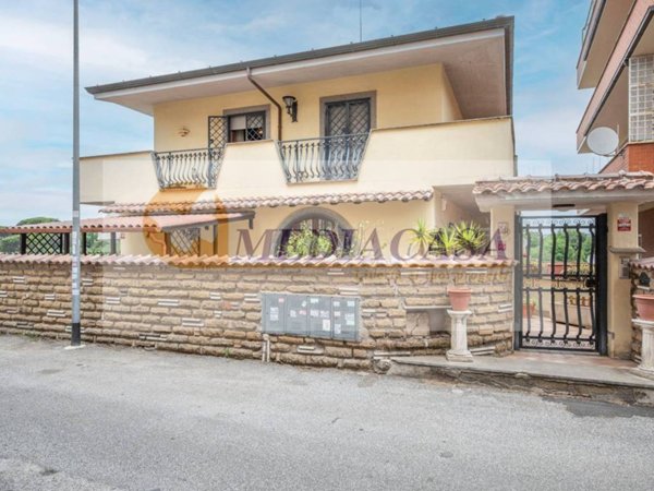 casa indipendente in vendita a Roma in zona Olgiata