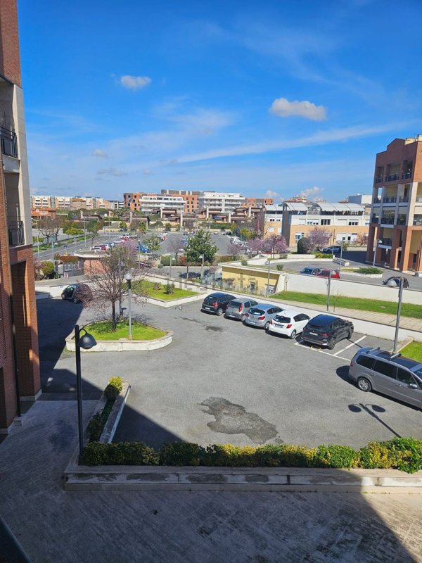 appartamento in vendita a Roma in zona Mezzocammino