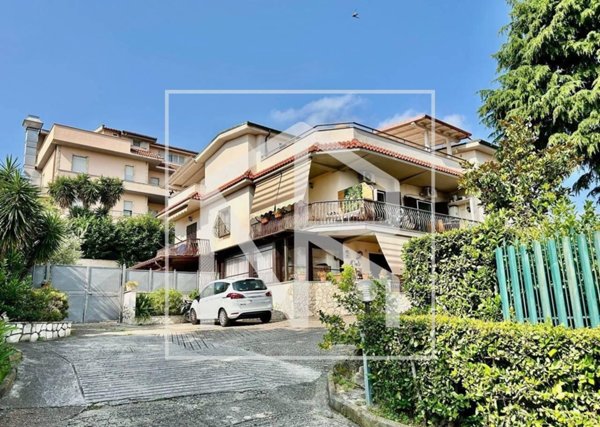 appartamento in vendita a Roma in zona Finocchio