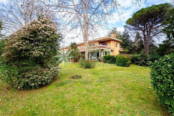 casa indipendente in vendita a Roma in zona Olgiata