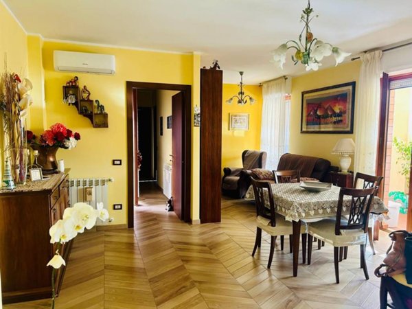 appartamento in vendita a Roma in zona Casal Monastero