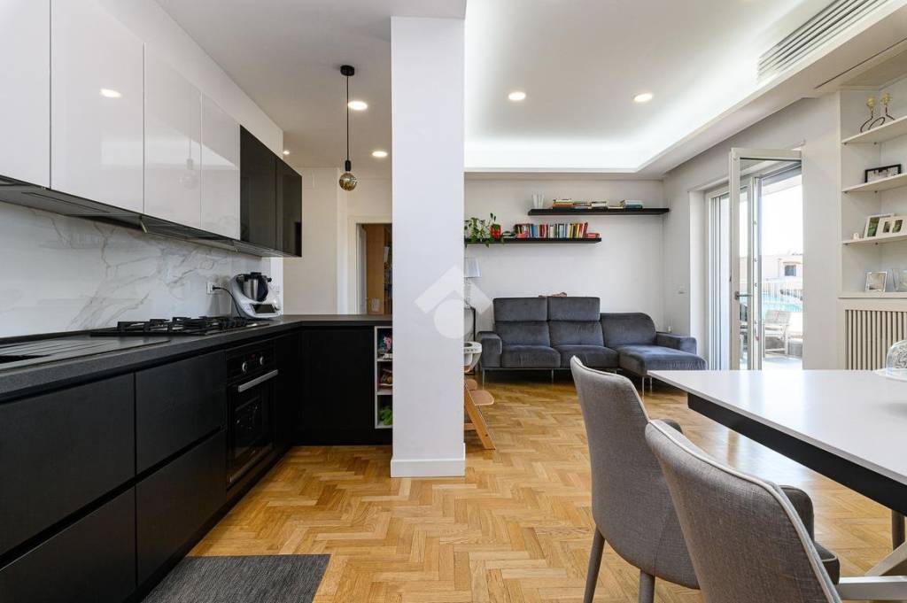 appartamento in vendita a Roma in zona Aurelio