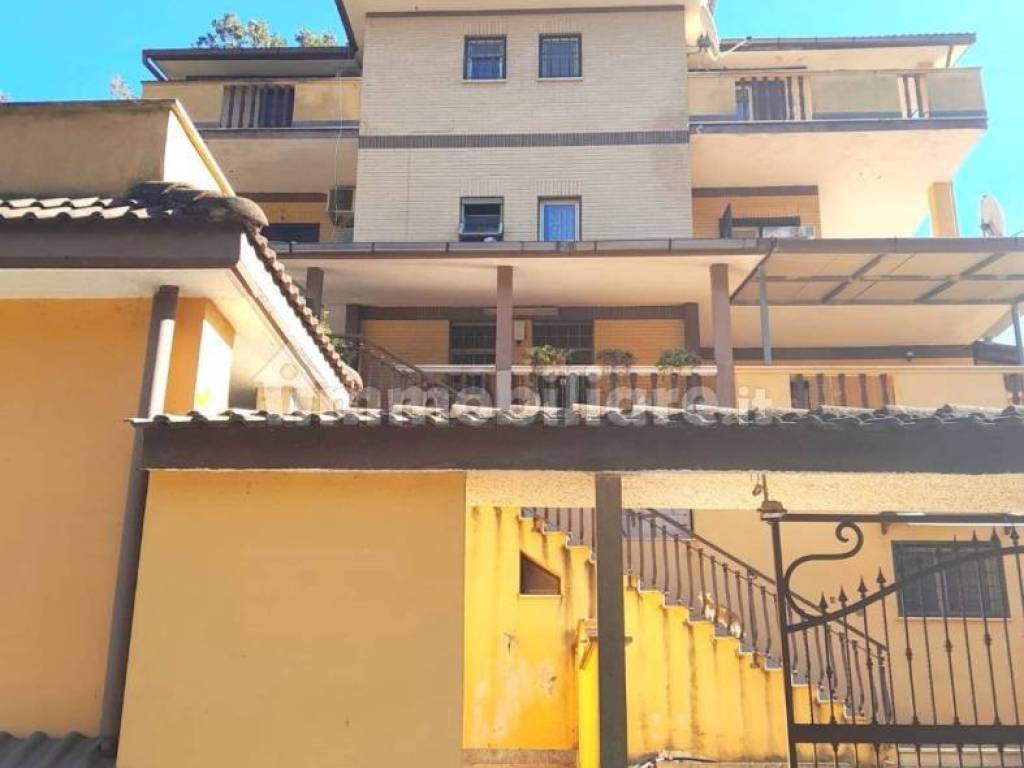 appartamento in vendita a Roma in zona Casalotti