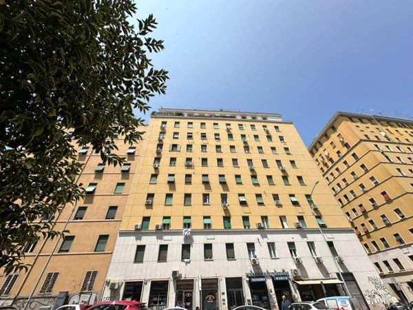 appartamento in vendita a Roma in zona Appio Latino
