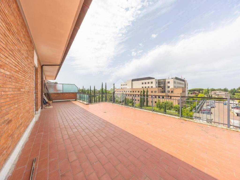appartamento in vendita a Roma in zona Aurelio